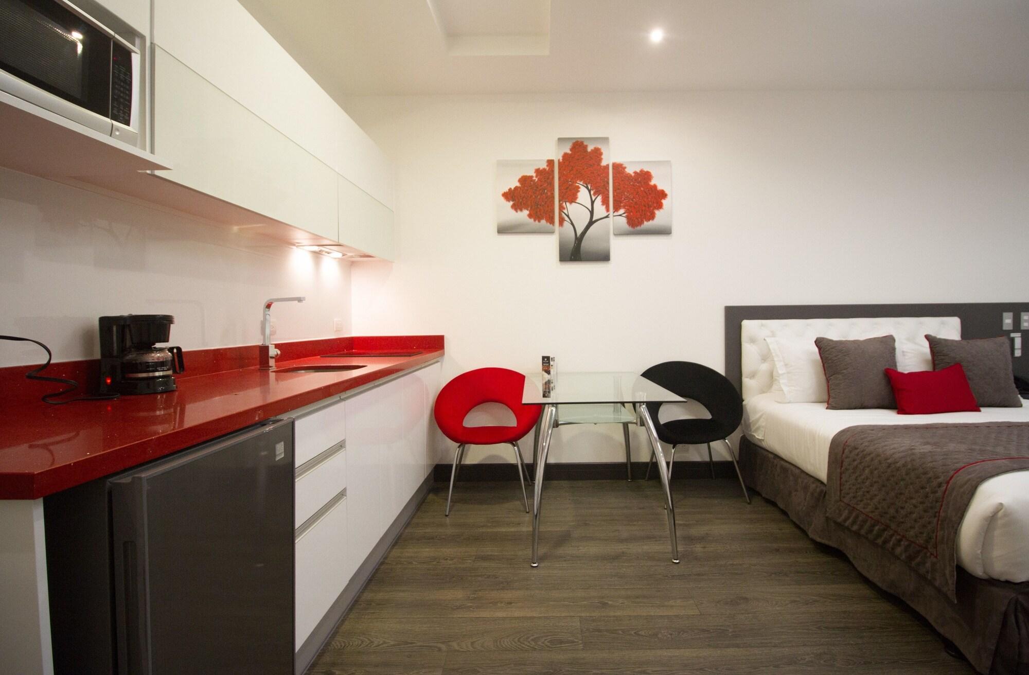 Citimed Hotel Quito Exterior photo