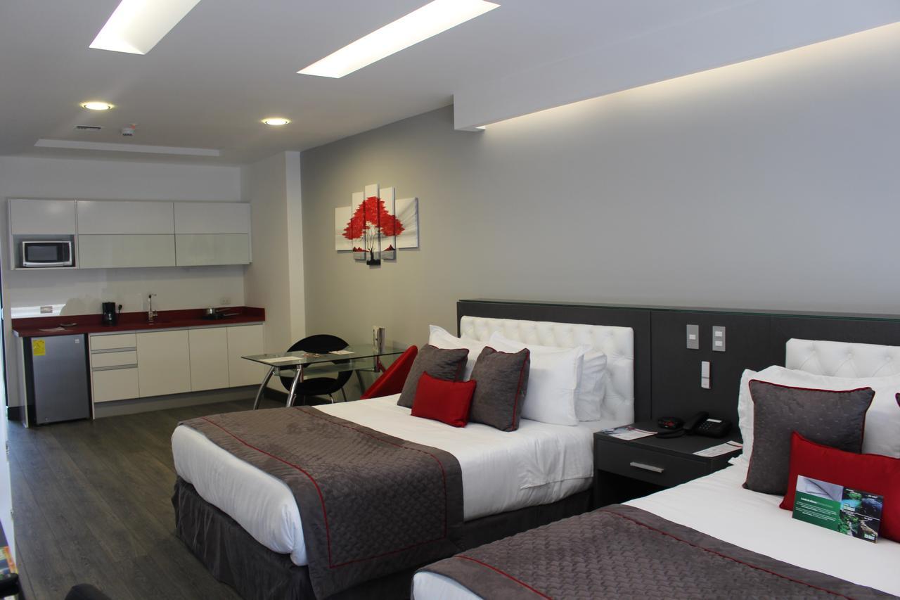 Citimed Hotel Quito Exterior photo